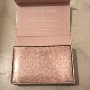 slip pillowcase leopard